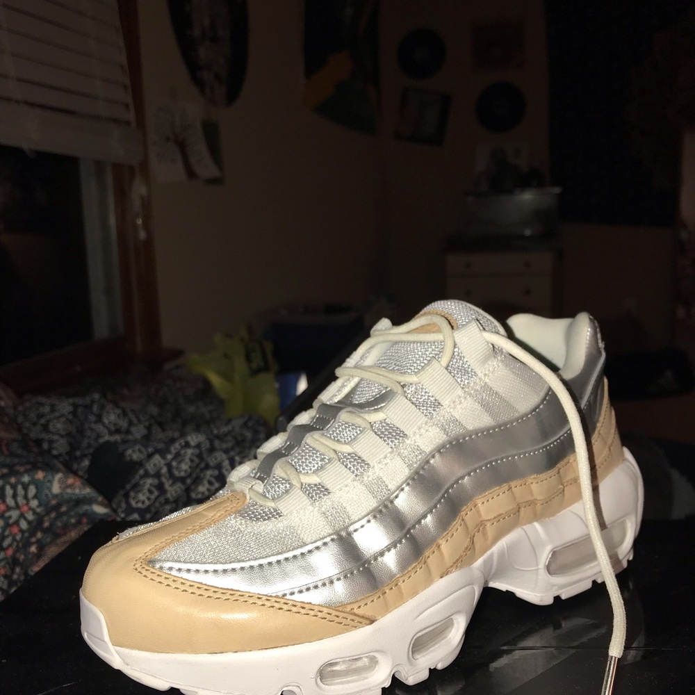 Nike Air Max 95 SE PRM